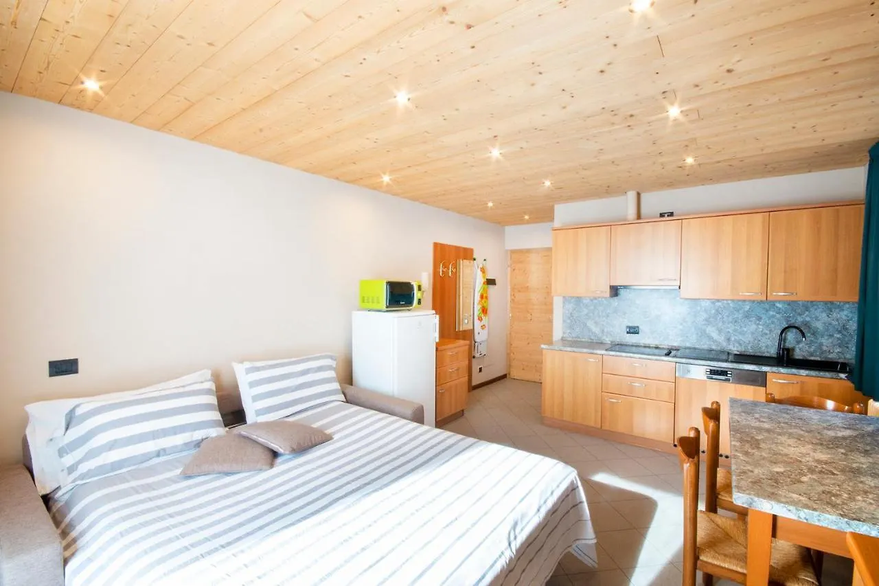 Casa Martinelli Holiday Home Isolaccia
