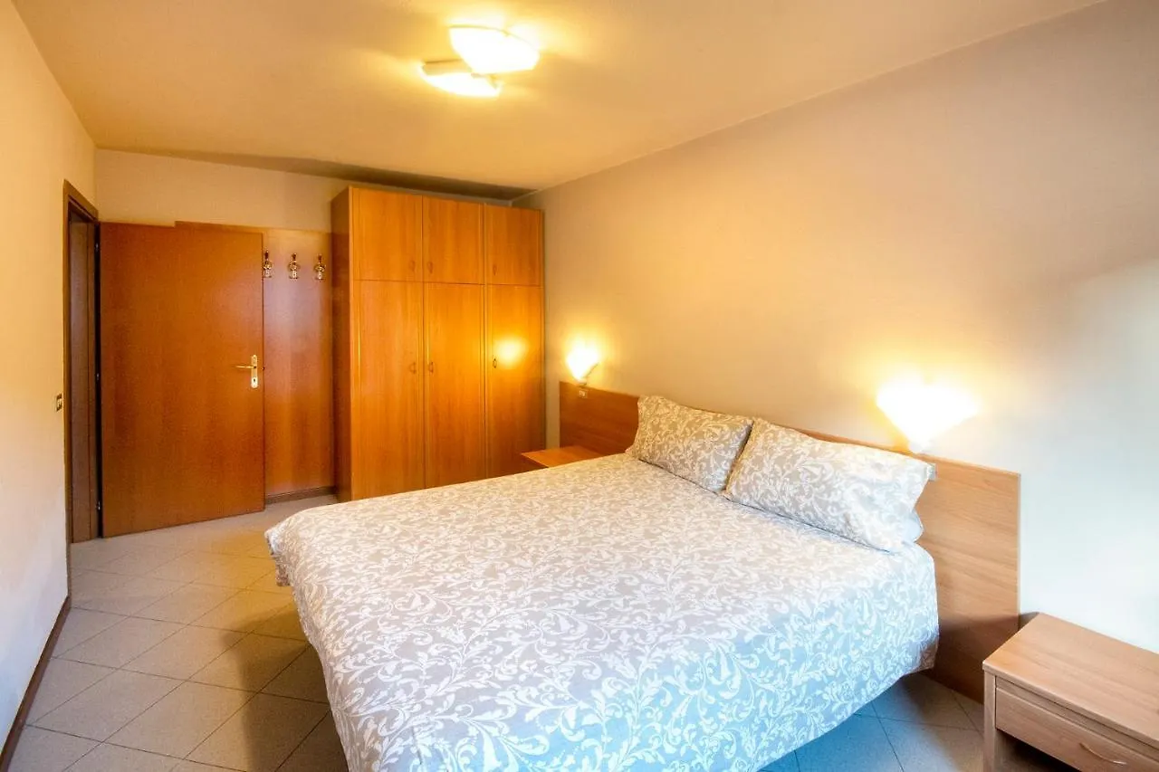 Apartman Casa Martinelli Holiday Home Isolaccia